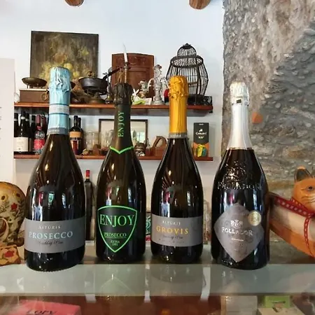 Taverna Del Dolmen Гостевой дом Миллезимо