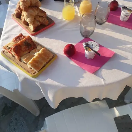 Taverna Del Dolmen ゲストハウス